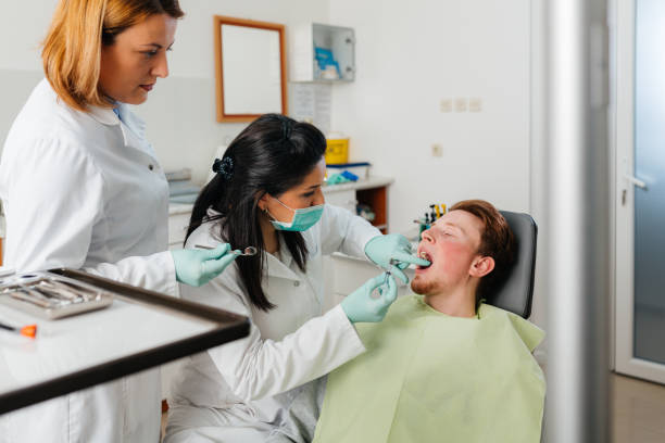 Best Dentist for Tooth Abscess  in Rotonda, FL